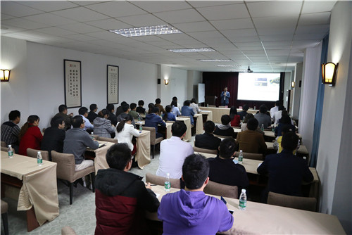 “做一個(gè)腳踏實(shí)地的實(shí)干家” ——棟方股份2016年工作部署動(dòng)員大會(huì)圓滿舉行