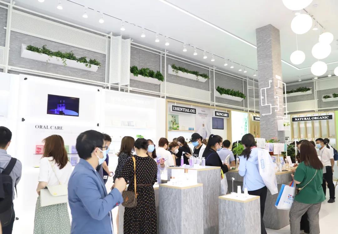 創(chuàng)意加碼 科技賦能 | 棟方股份第26屆上海美博會圓滿收官！